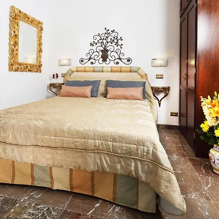 Luxury Center, Terrace With Views Villa