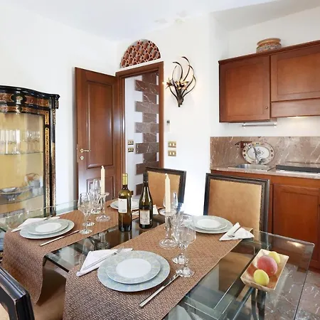 Luxury Center, Terrace With Views *